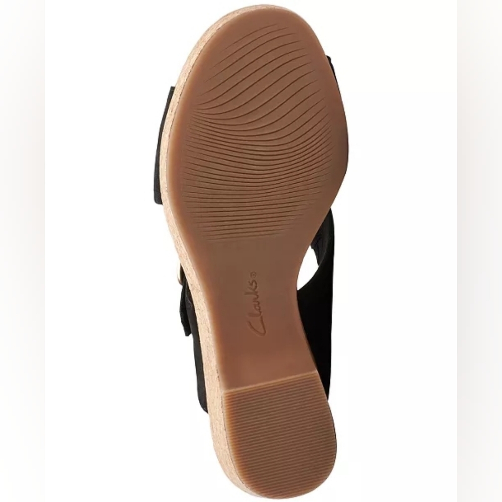 ✨️NIB✨️Clarks Giselle Dove Womens Black Wedge Sandals with Cork Heel SIZE 7.5W - Picture 7 of 10